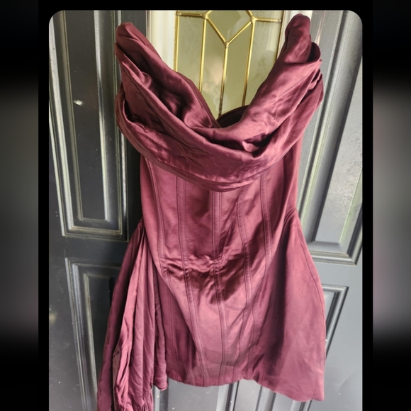 Loubella mulberry strapless corset dress - Picture 3 of 6